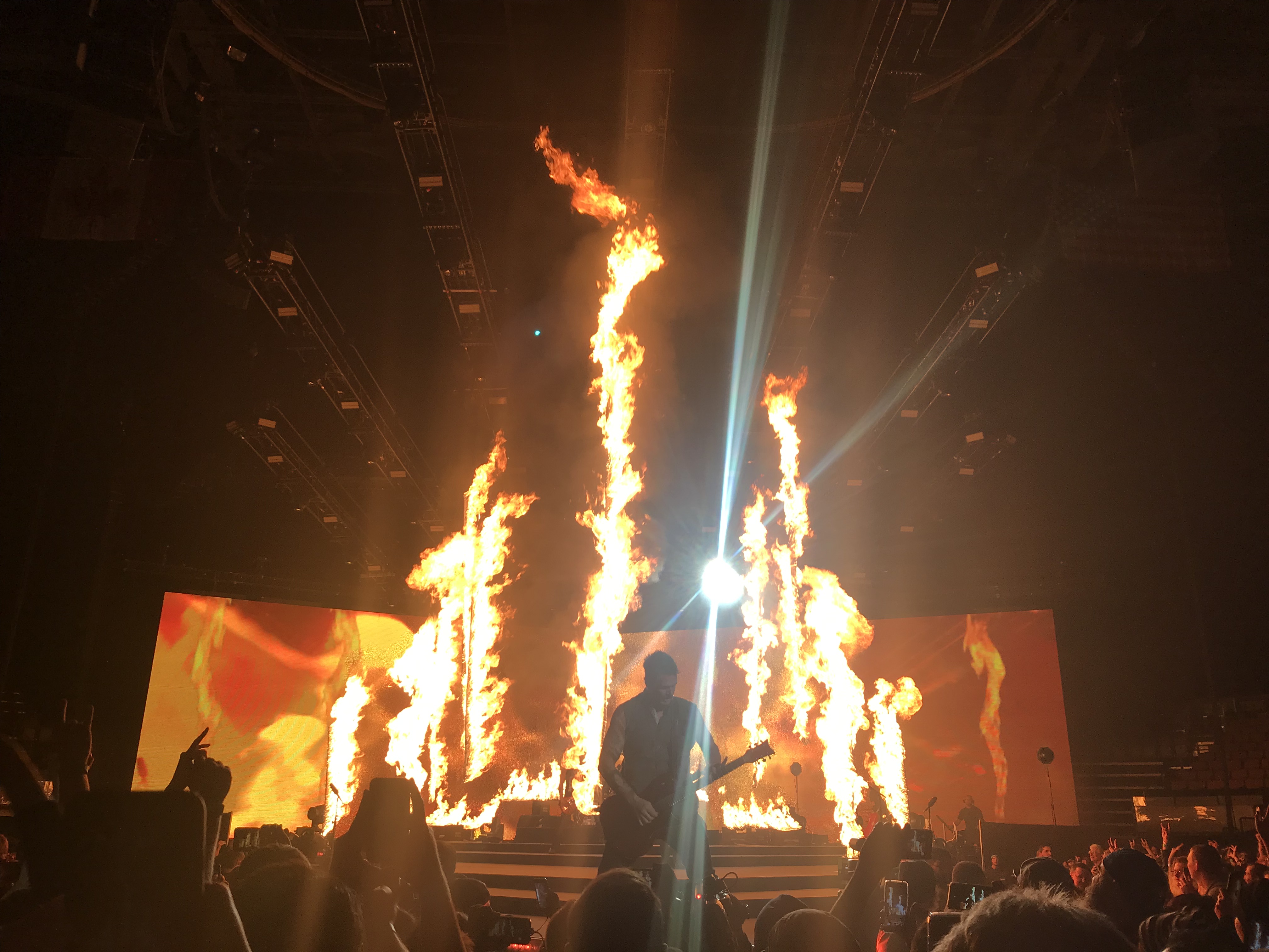 Disturbed Inflatable Concert Concert Review – Disturbed (Scotiabank Arena, Toronto, ON, 03/04/2019 ...