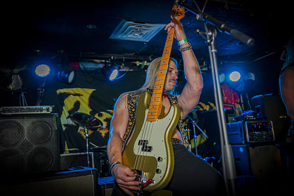Concert Review – Raven & Artillery (Hard Luck Bar, Toronto, ON, 04/20 ...